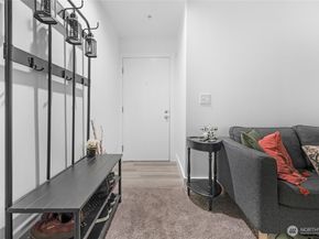 14815 29th Avenue W J301, Lynnwood WA 98087