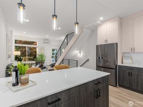 1203 C N Allen Place, Seattle WA 98103