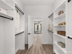 1203 C N Allen Place, Seattle WA 98103