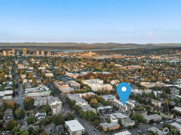 1203 C N Allen Place, Seattle WA 98103