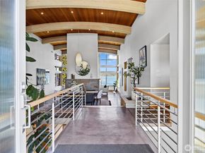 4502 55th Avenue NE, Seattle WA 98105