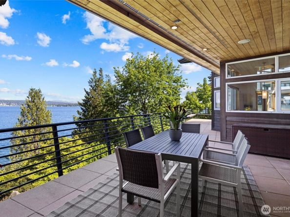 4502 55th Avenue NE, Seattle WA 98105