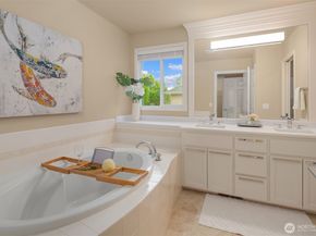 4632 Camden Place, Mukilteo WA 98275