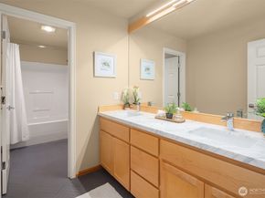 4632 Camden Place, Mukilteo WA 98275
