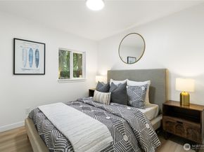 11 SW 100th Street, Seattle WA 98146