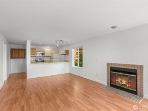 10329 Meridian Avenue N A201, Seattle WA 98133
