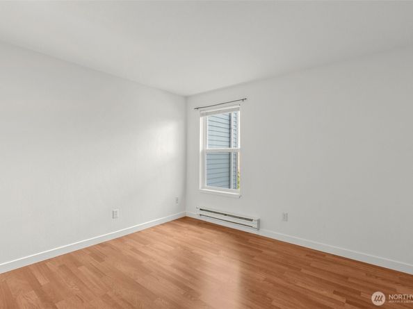 10329 Meridian Avenue N A201, Seattle WA 98133