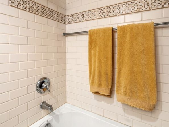 2360 43rd Avenue E 302, Seattle WA 98112