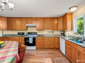 3256 S 360th Street, Auburn WA 98001