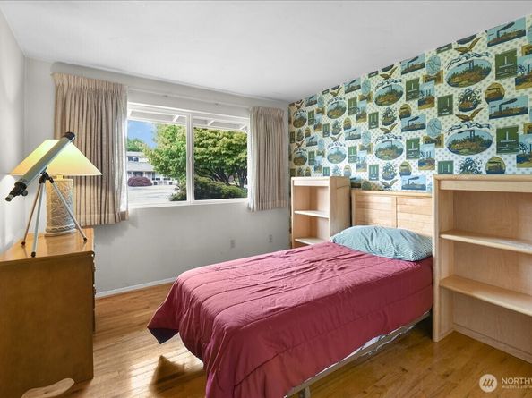 11611 NE 134th St, Kirkland WA 98034