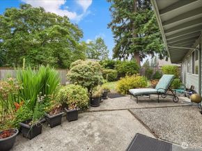 11611 NE 134th St, Kirkland WA 98034