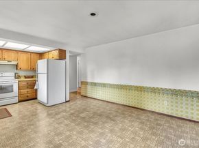 11611 NE 134th St, Kirkland WA 98034