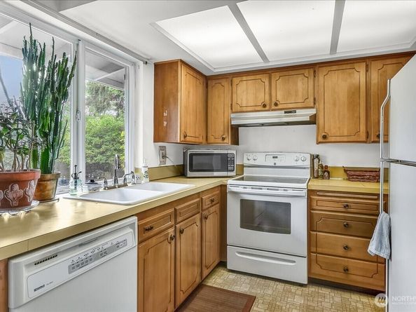 11611 NE 134th St, Kirkland WA 98034