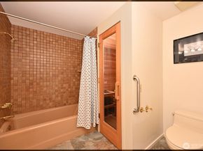 1301 Spring Street 17A, Seattle WA 98104