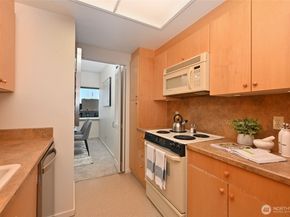 1301 Spring Street 17A, Seattle WA 98104