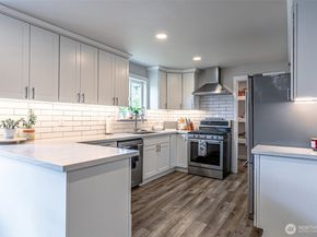 469 Hoquiam Avenue NE, Renton WA 98059