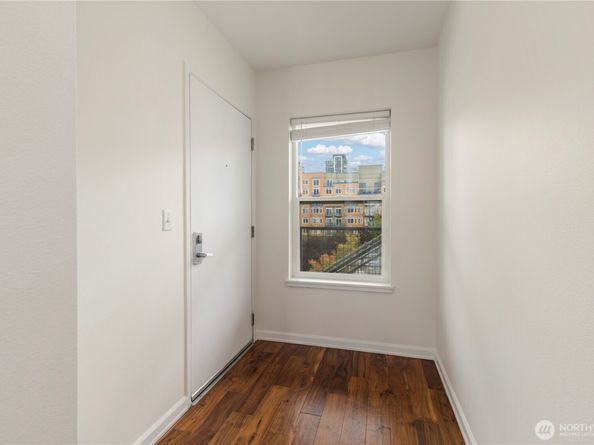 2440 Western Avenue 807, Seattle WA 98121