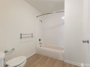 2440 Western Avenue 807, Seattle WA 98121