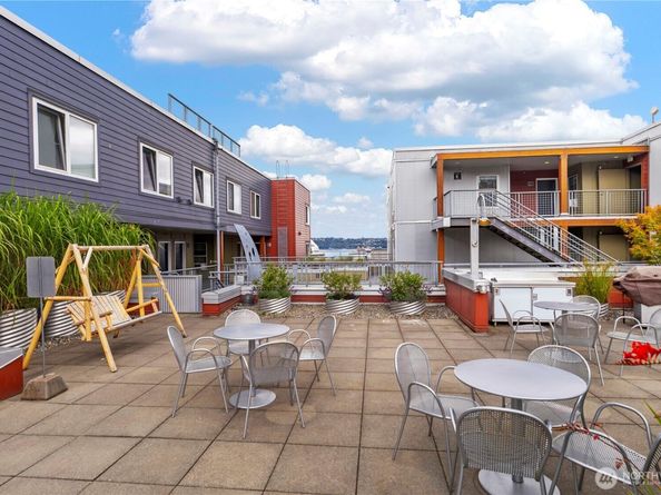 2440 Western Avenue 807, Seattle WA 98121