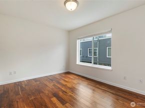 2440 Western Avenue 807, Seattle WA 98121