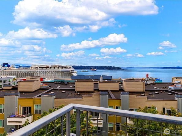 2440 Western Avenue 807, Seattle WA 98121