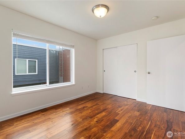 2440 Western Avenue 807, Seattle WA 98121