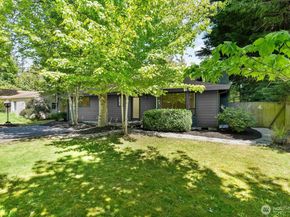 5410 240th Street SW, Mountlake Terrace WA 98043