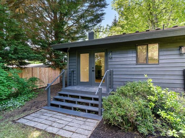5410 240th Street SW, Mountlake Terrace WA 98043