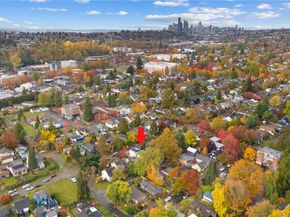 3324 35th Avenue S A, Seattle WA 98144