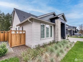 5381 Great Glen Road SW, Port Orchard WA 98367