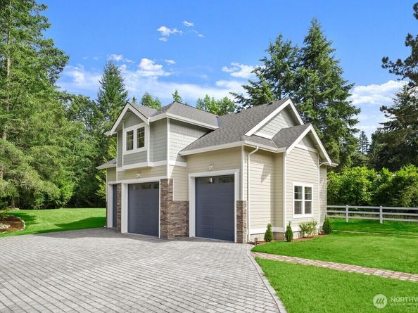 8180 NE West Port Madison Road, Bainbridge Island WA 98110