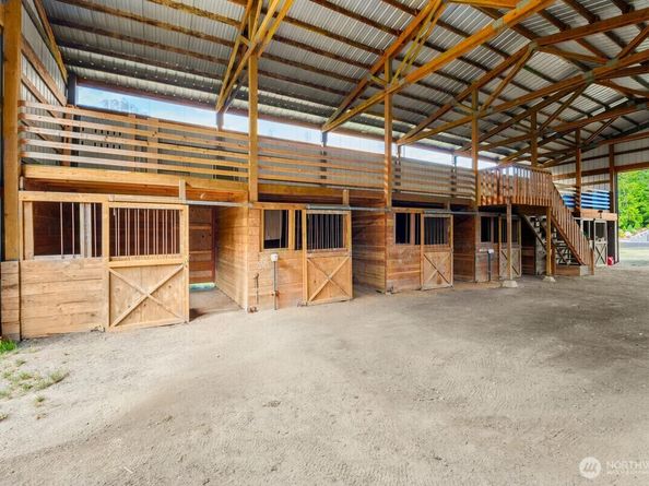 8180 NE West Port Madison Road, Bainbridge Island WA 98110