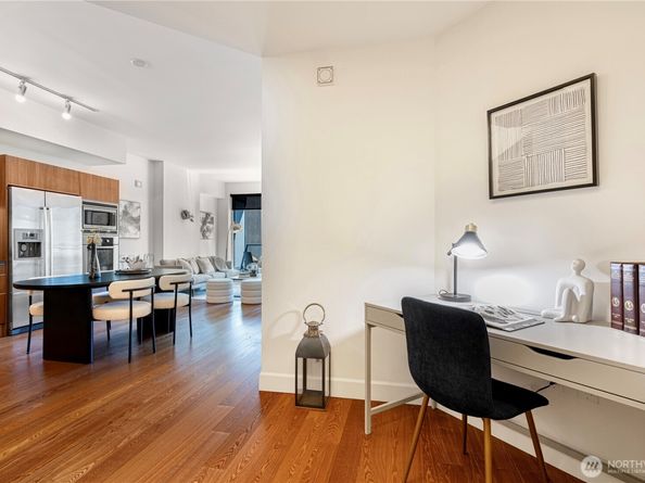 1920 4th Avenue 1809, Seattle WA 98101