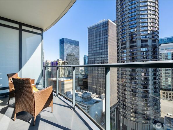 1920 4th Avenue 1809, Seattle WA 98101