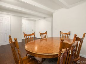 2821 Bellevue Way SE, Bellevue WA 98004