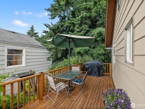 1301 Humphrey Avenue W, Bremerton WA 98312