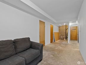 1301 Humphrey Avenue W, Bremerton WA 98312