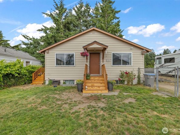 1301 Humphrey Avenue W, Bremerton WA 98312