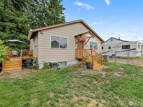 1301 Humphrey Avenue W, Bremerton WA 98312