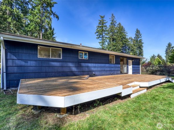 5804 176th Street SW, Lynnwood WA 98037