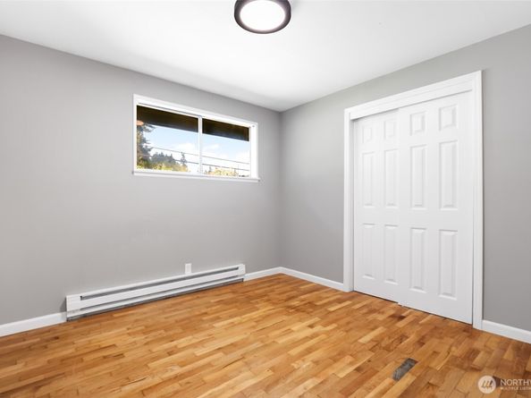 5804 176th Street SW, Lynnwood WA 98037