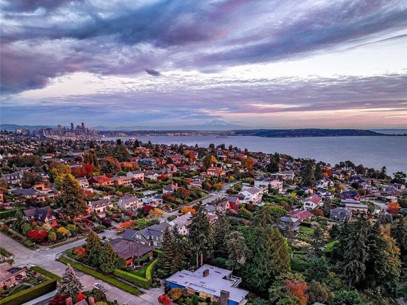 4221 W Armour Street, Seattle WA 98199