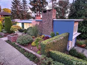 4221 W Armour Street, Seattle WA 98199