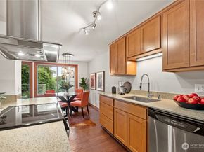 1730 Taylor Avenue N 209, Seattle WA 98109