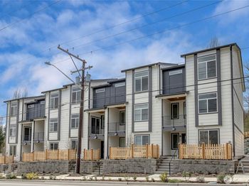 18717 68th Avenue NE