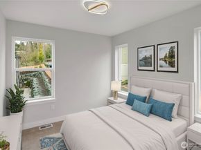 18717 68th Avenue NE 105, Kenmore WA 98028