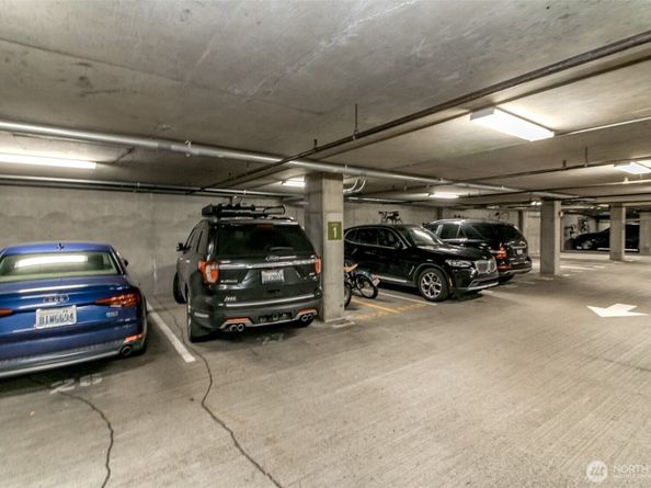 76 Cedar Street 207, Seattle WA 98121