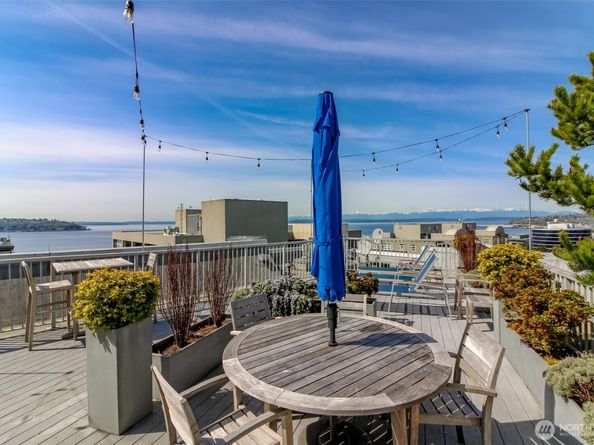 76 Cedar Street 207, Seattle WA 98121