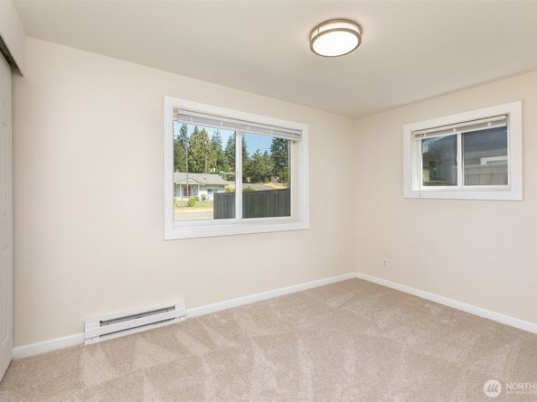3513 NE 7th Place, Renton WA 98056