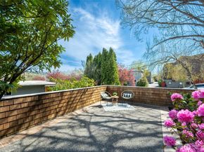 2312 W Crockett Street, Seattle WA 98199